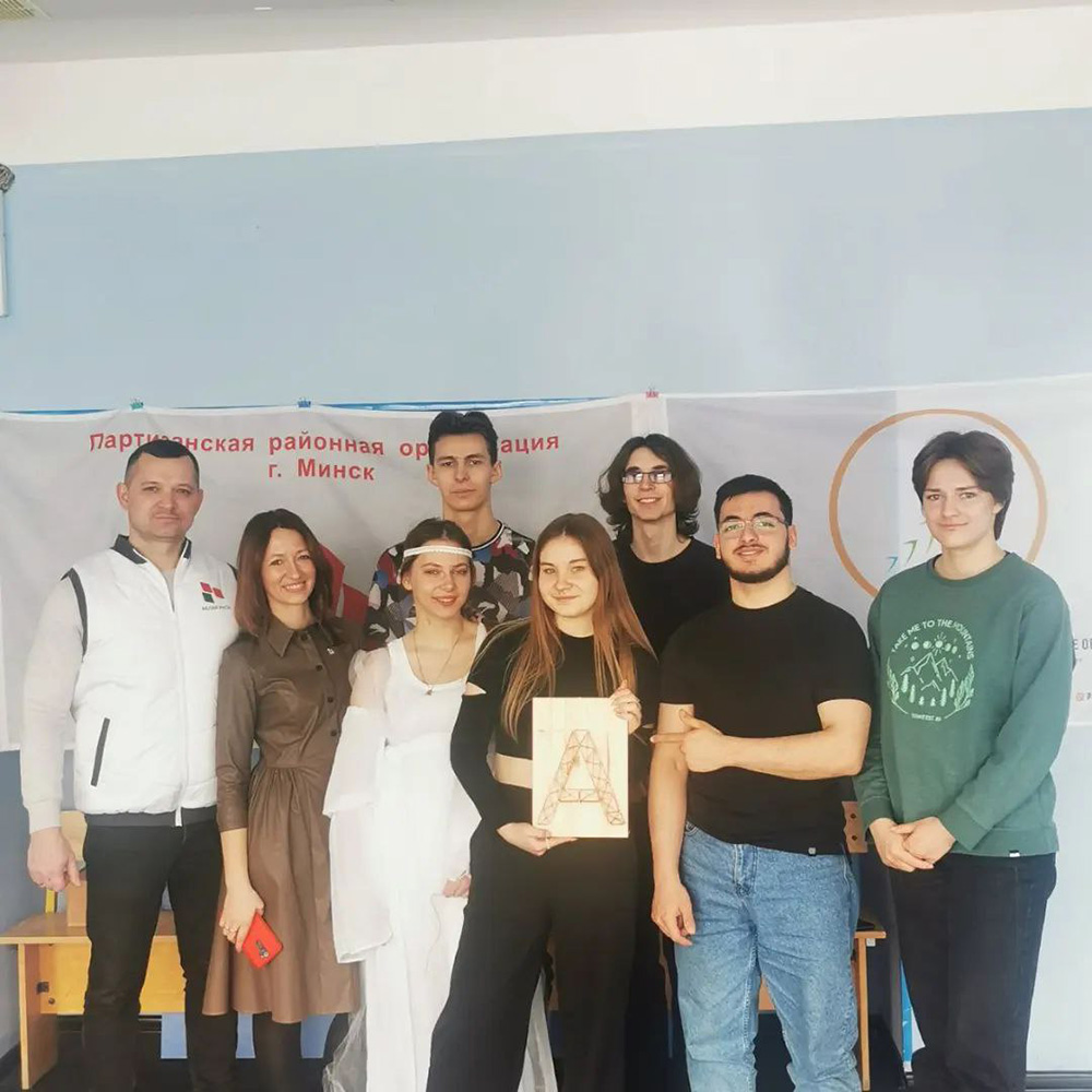 В филиале Российского экономического университета имени Плеханова сегодня состоялся финальный просмотр 13 – й команды молодёжного районного конкурса «Сила славян»