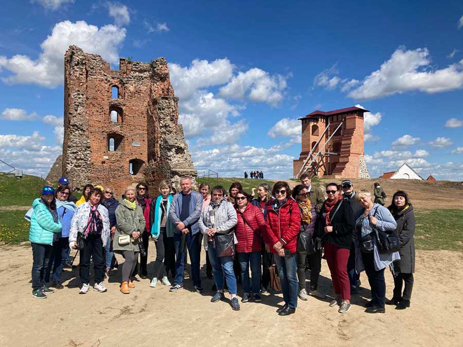 В Год исторической памяти, в рамках 100-летнего юбилея филиала БНТУ «Минский государственный архитектурно-строительный колледж» для коллектива была организована экскурсионная поездка в Гродненскую область